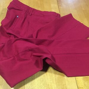 Bandolino red Samantha size 10 straight leg 5 pocket jeans